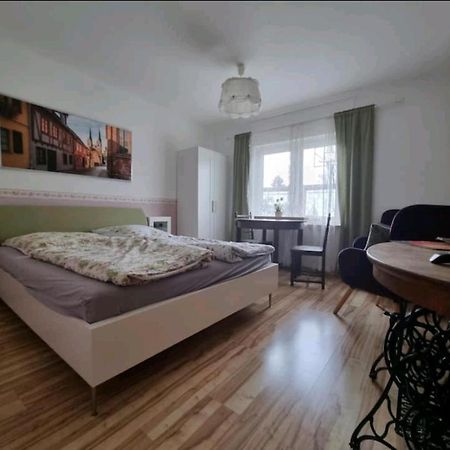 Fewo Neuruppin Einliegerwohnung מראה חיצוני תמונה